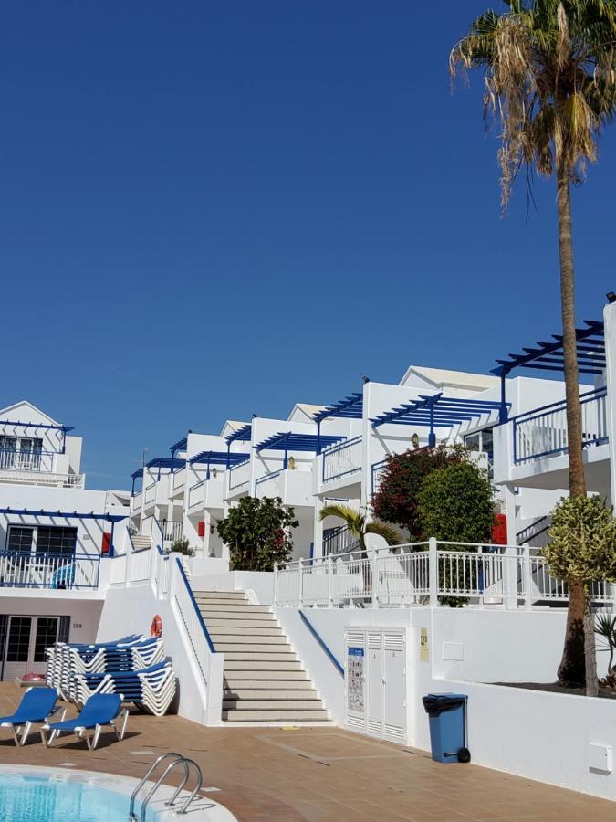 Appartement Atlantis Las Lomas à Puerto del Carmen  Extérieur photo